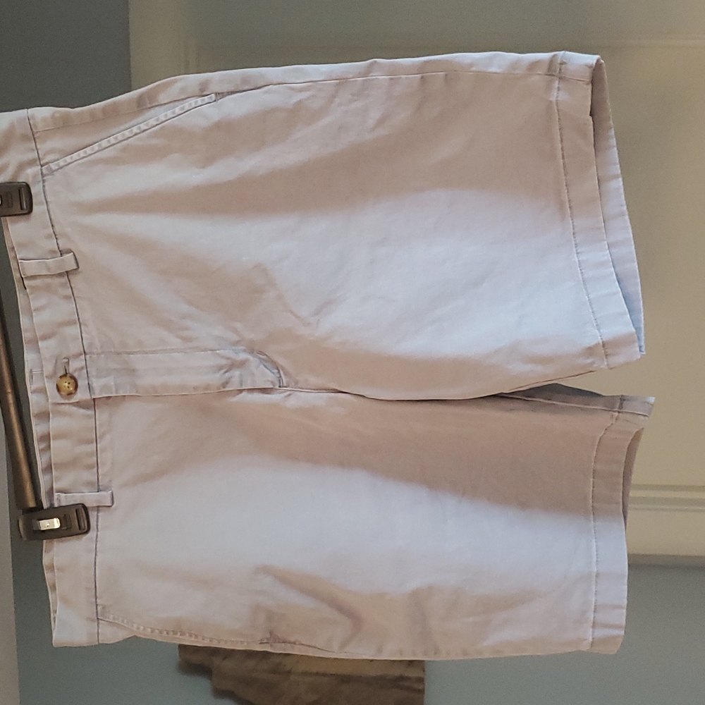 Light Grey Vineyard Vines Shorts